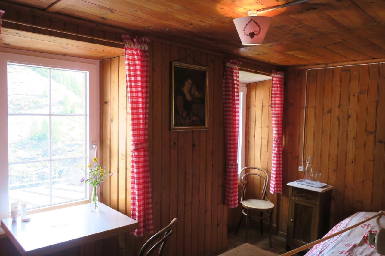 Edelweiss Mountain Guest House - 1 Hour Hike Up From Zermatt Station - On Hiking Trail - No Transport Exteriér fotografie